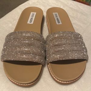 Steve Madden Sandals Size 7.5